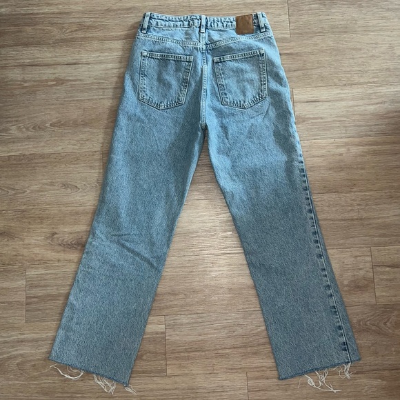 Zara jeans - Picture 2 of 3